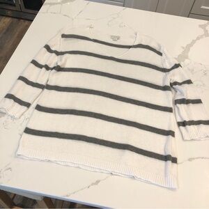 Cantoo Lightweight Sweater Striped M/L Gray White Loose Knit Coastal Beachy